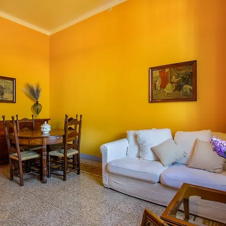 Augusta Apartment *
